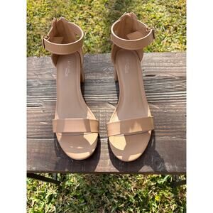 MORGAN TAYLOR Nude Ankle-strap sandal with block heel Sz 7.5